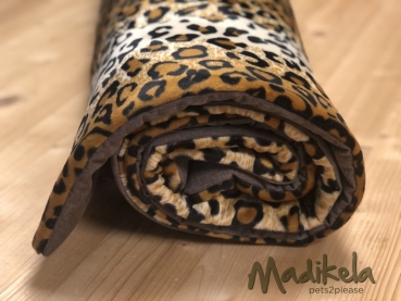 Preview: Kuscheldecke Gepard mit Softshell 100 x 135 cm Preview: Kuscheldecke Gepard mit Softshell 100 x 135 cm